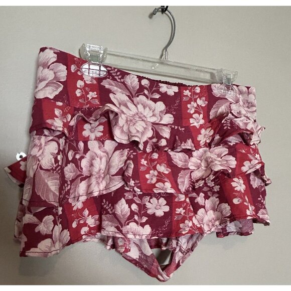 Free People Red Floral Ruffle Shorts - Picture 4 of 13